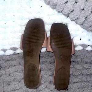 Gently Worn Steve Madden Slides